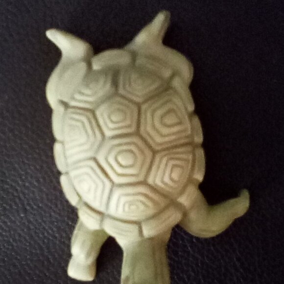 WOODLAND SURPRISES Porcelain TURTLE Figurine 1984 Jacqueline B. Smith Home Decor - Picture 9 of 10